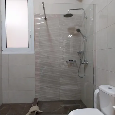 Apartment Kyrezis *