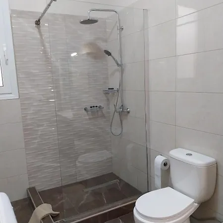 Kyrezis Apartment